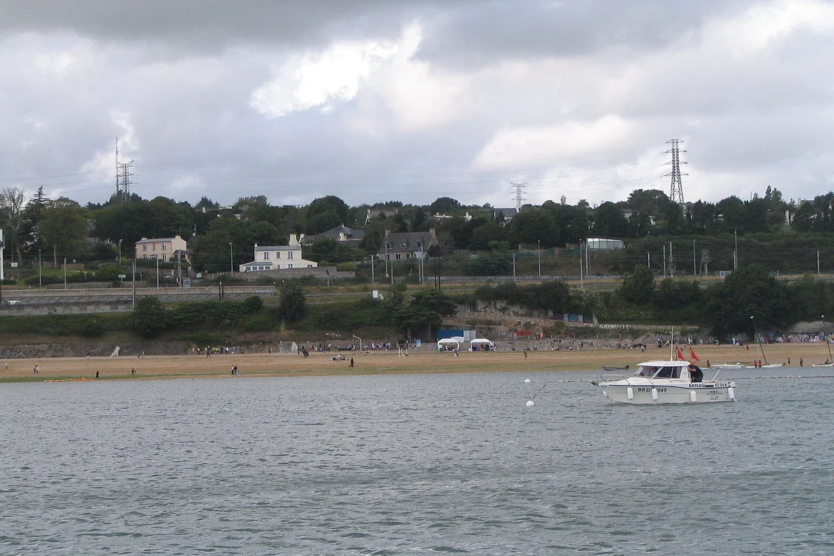 Plage du Moulin Blanc