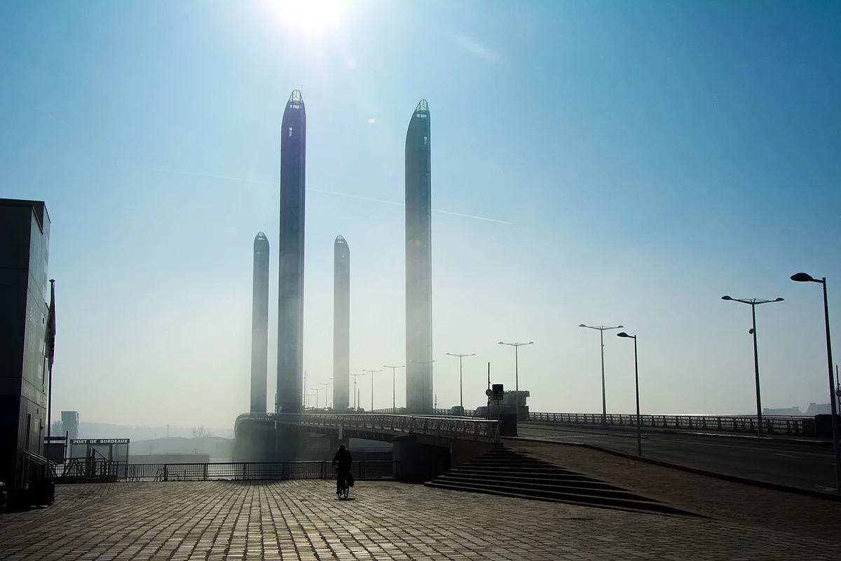 Pont Jacques Chaban Delmas
