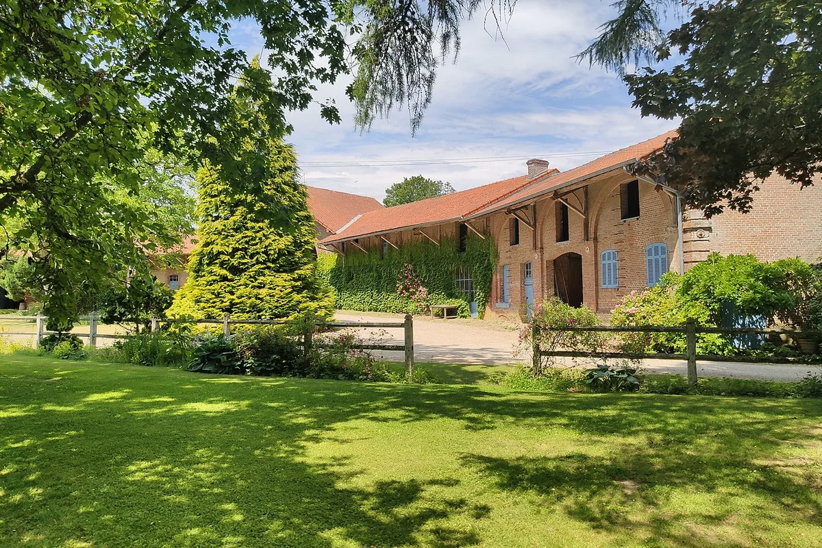 Château de Digeon et son jardin floral
